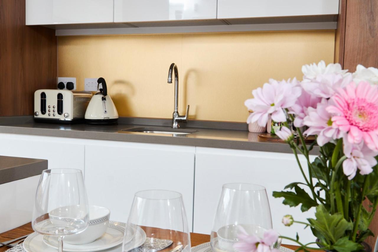 Beaut 5 Bed House W Parking Villa Manchester Ngoại thất bức ảnh